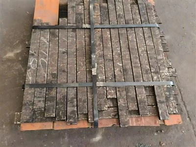Pelat Tahan Aus Permukaan Bimetal